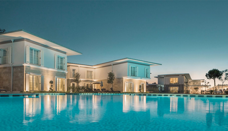 AZURE VILLA